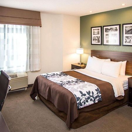 שרלוט Sleep Inn University Place מראה חיצוני תמונה