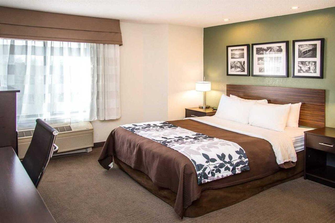 שרלוט Sleep Inn University Place מראה חיצוני תמונה