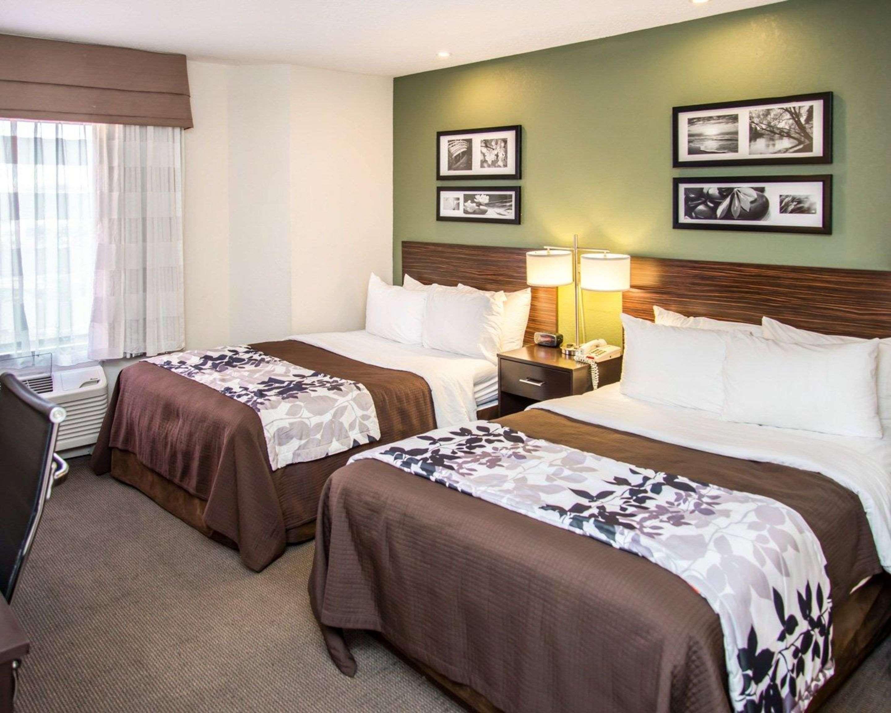 שרלוט Sleep Inn University Place מראה חיצוני תמונה