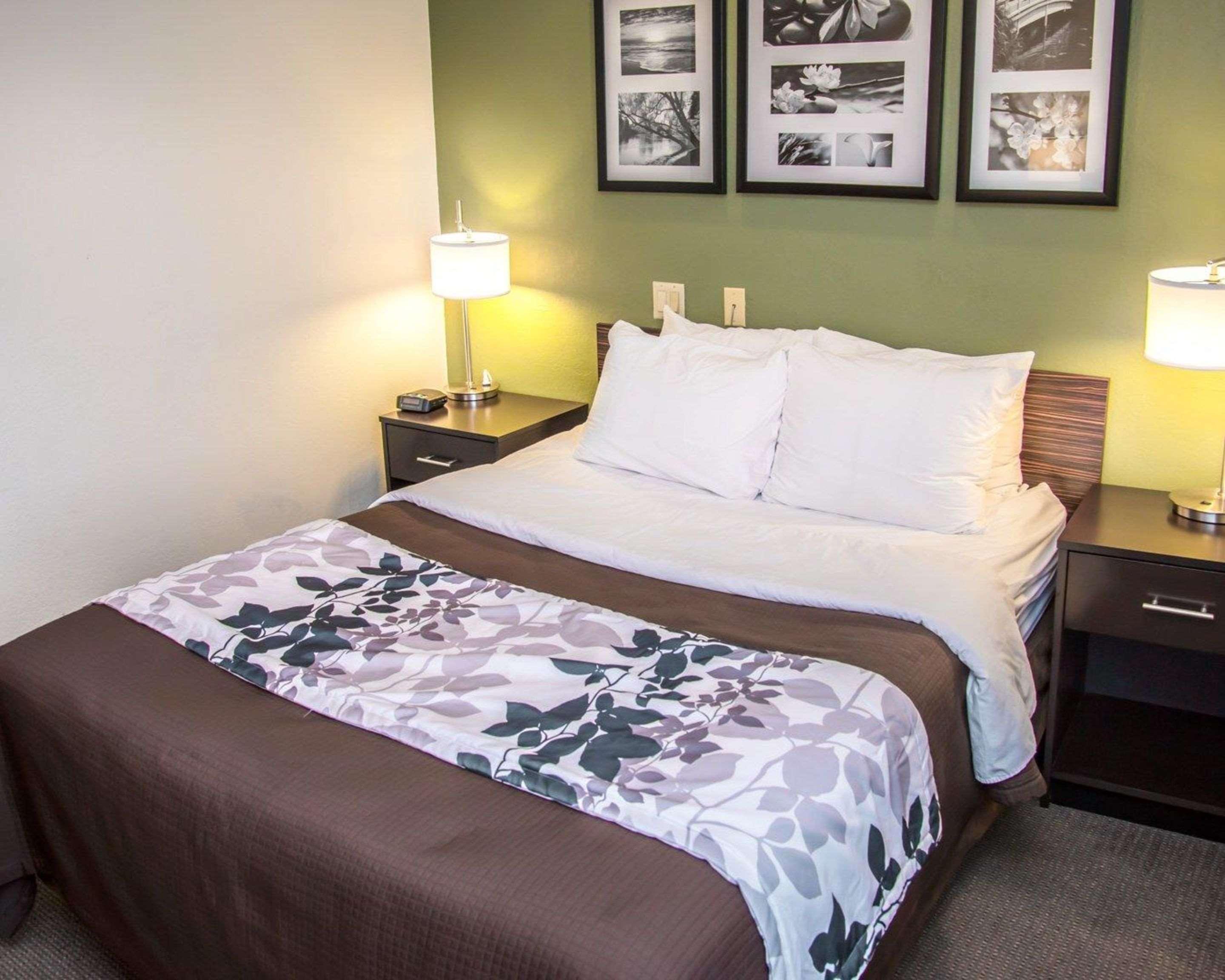 שרלוט Sleep Inn University Place מראה חיצוני תמונה