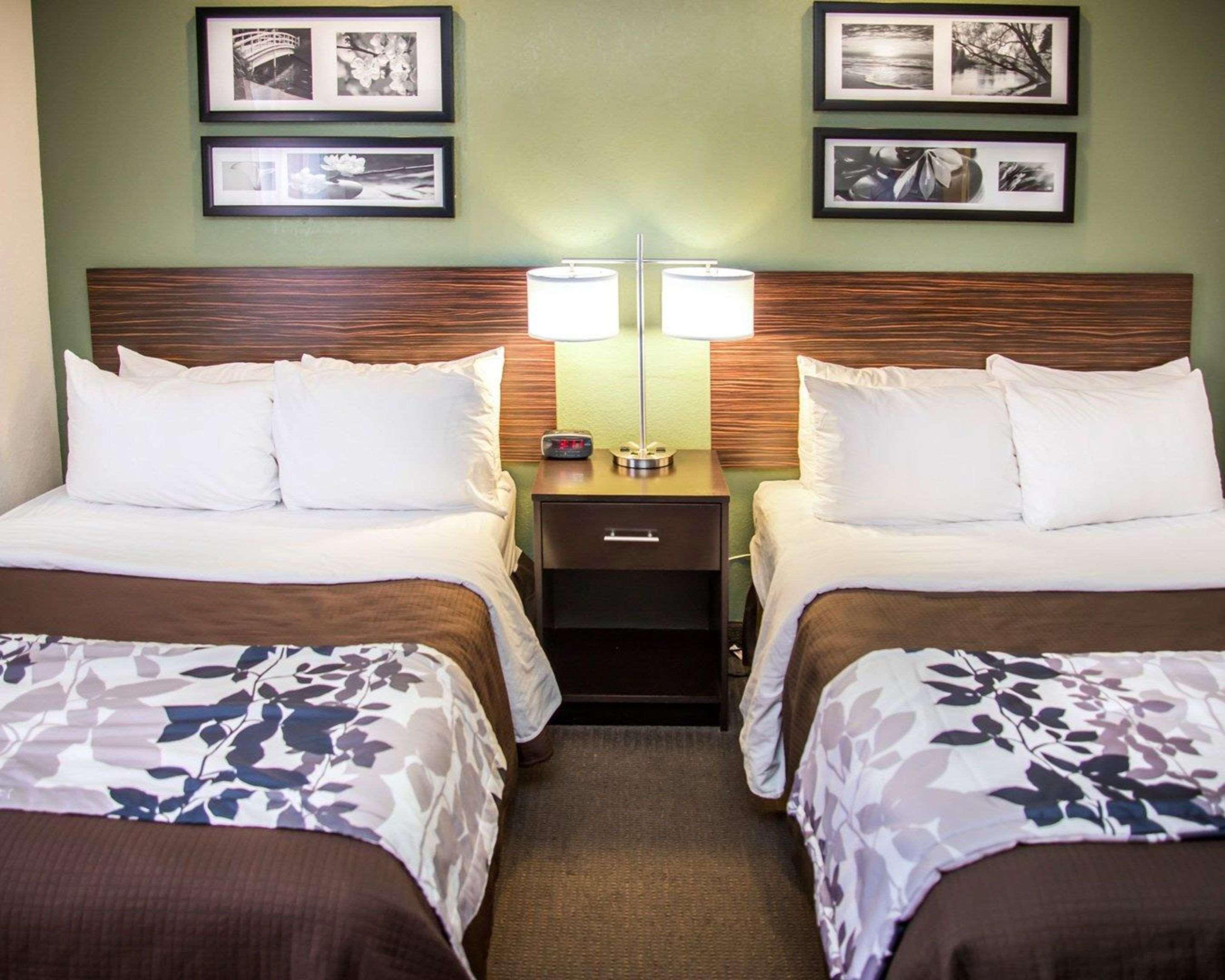 שרלוט Sleep Inn University Place מראה חיצוני תמונה