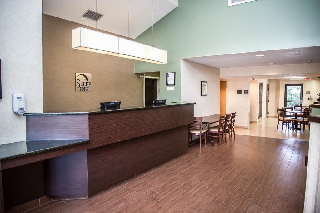 שרלוט Sleep Inn University Place מראה חיצוני תמונה