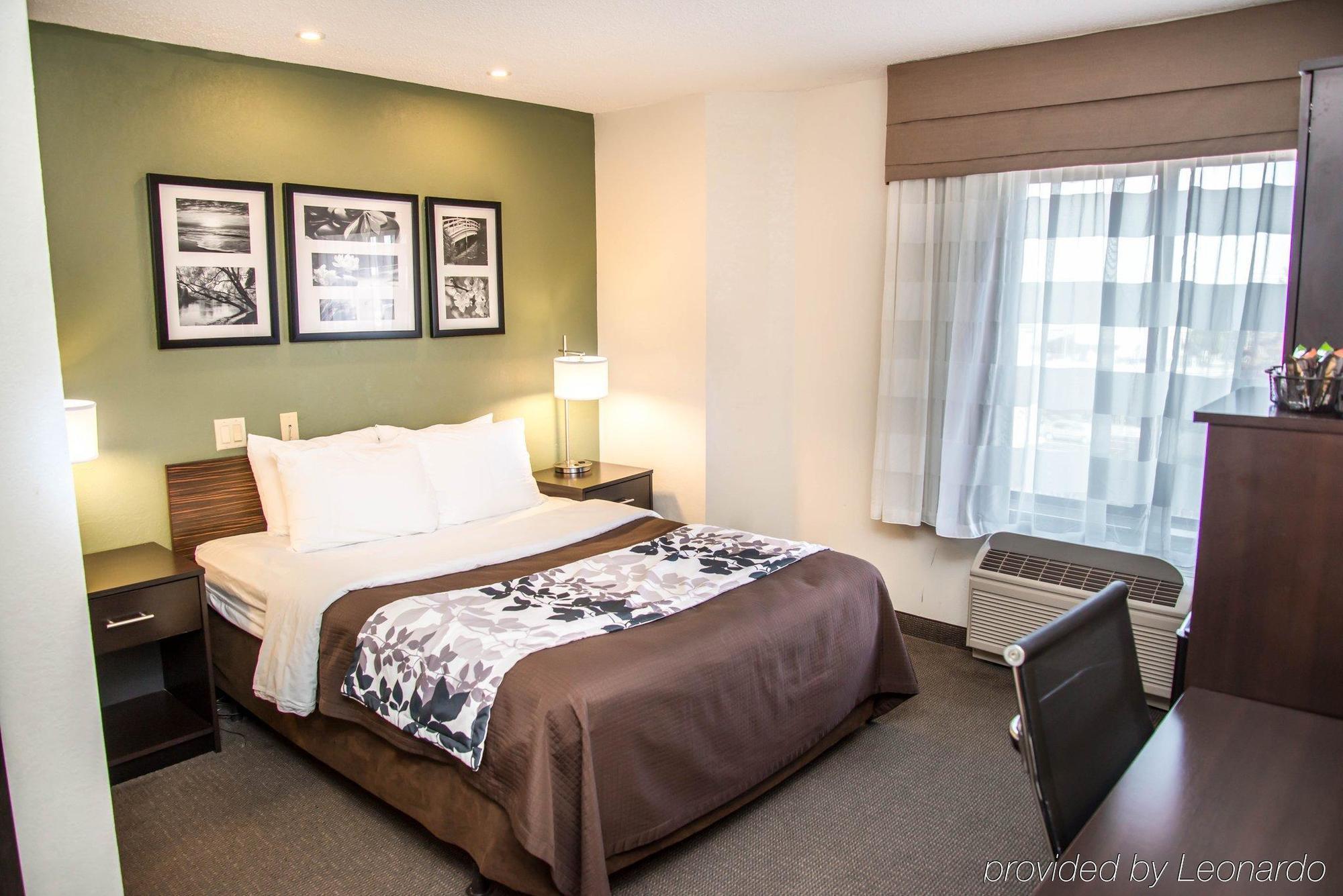 שרלוט Sleep Inn University Place מראה חיצוני תמונה